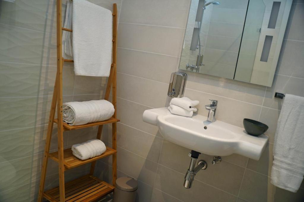 Guest House Capital Inn Valletta Exterior photo